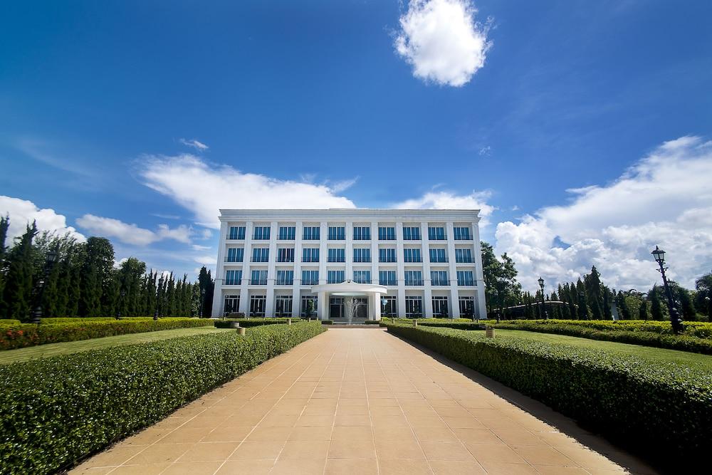 La Vie En Rose - Sha Plus Chiang Rai Exterior photo